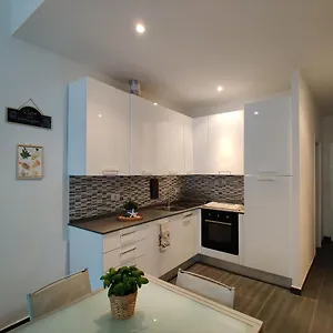 Apartment Vista Sul Carruggio, Centro Storico Di, Chiavari