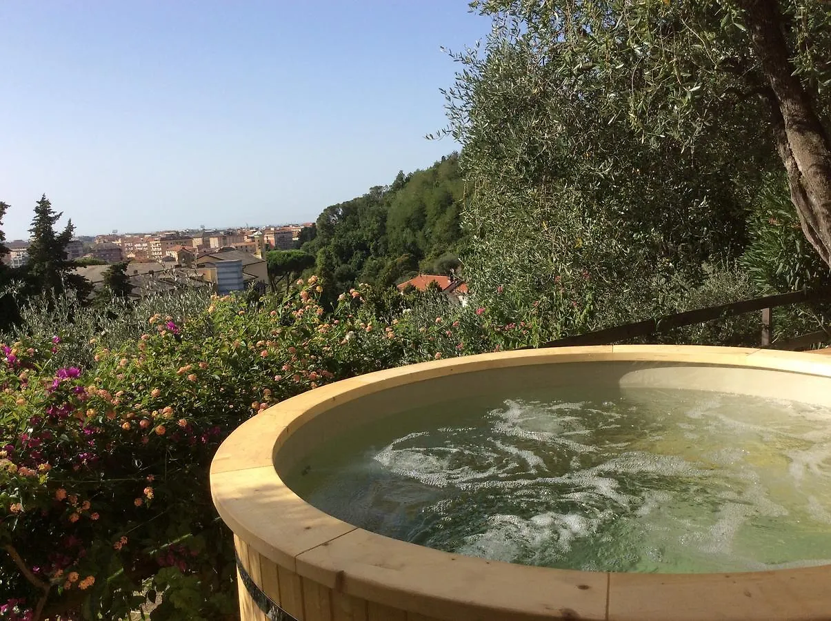 Olive Press Lodge Chiavari Italy
